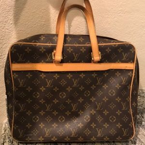 Authentic Louis Vuitton purse